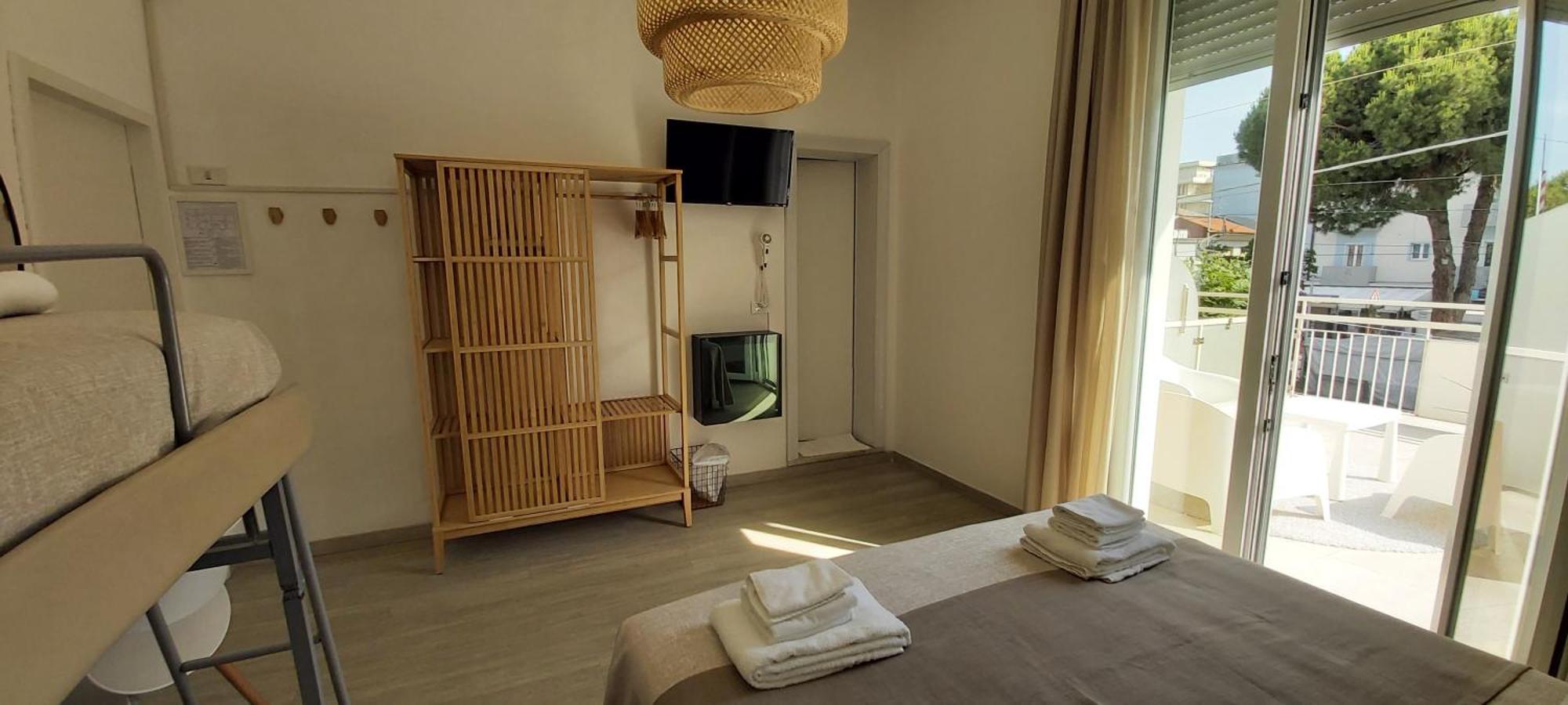 B&B Hotel Serenita ベラーリア・イジェア・マリーナ エクステリア 写真