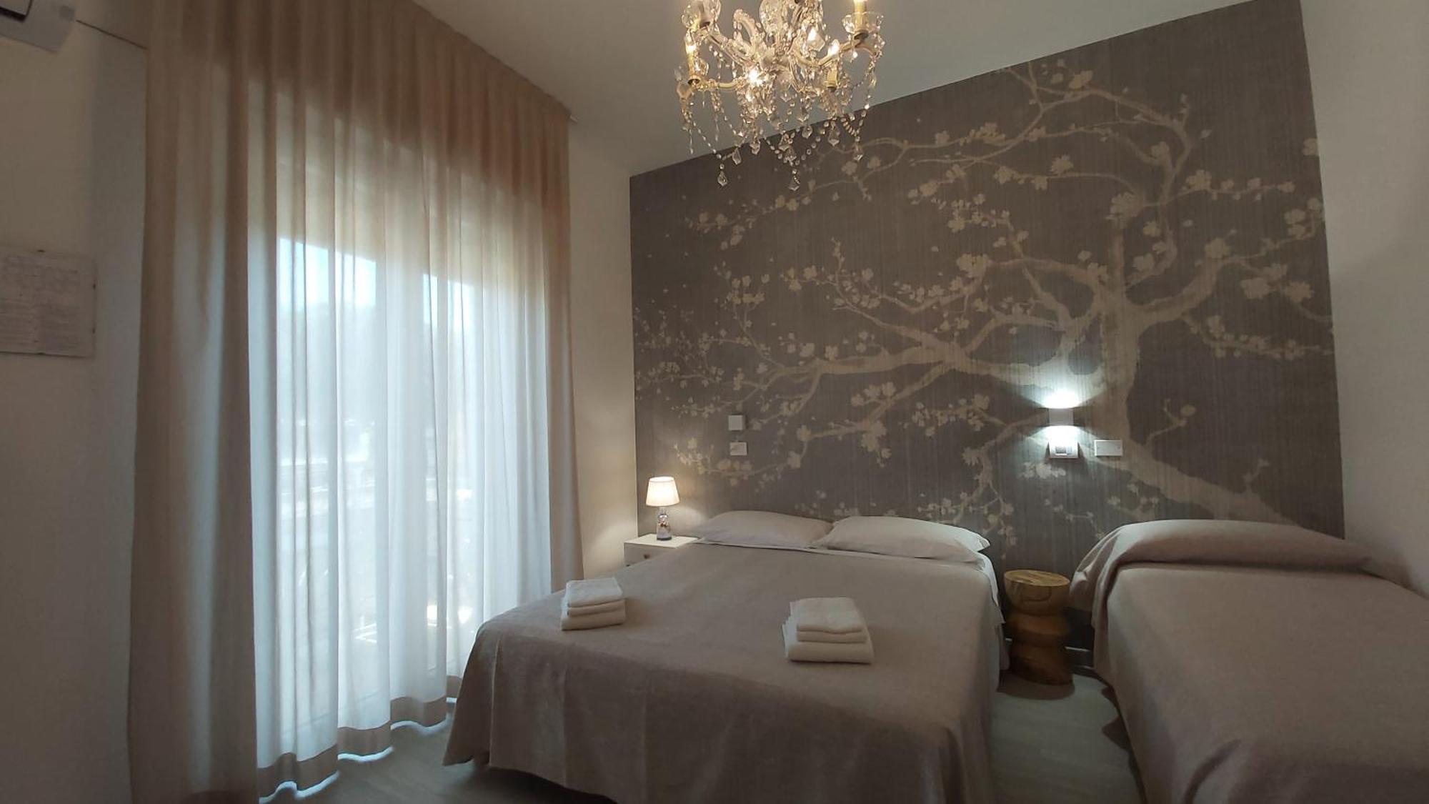 B&B Hotel Serenita ベラーリア・イジェア・マリーナ エクステリア 写真
